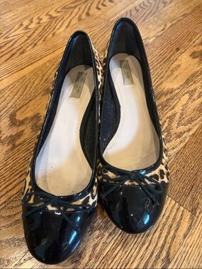 Cole Haan 9 Wide Black Patent Toe Ballet Flats with Leopard-Print Sides